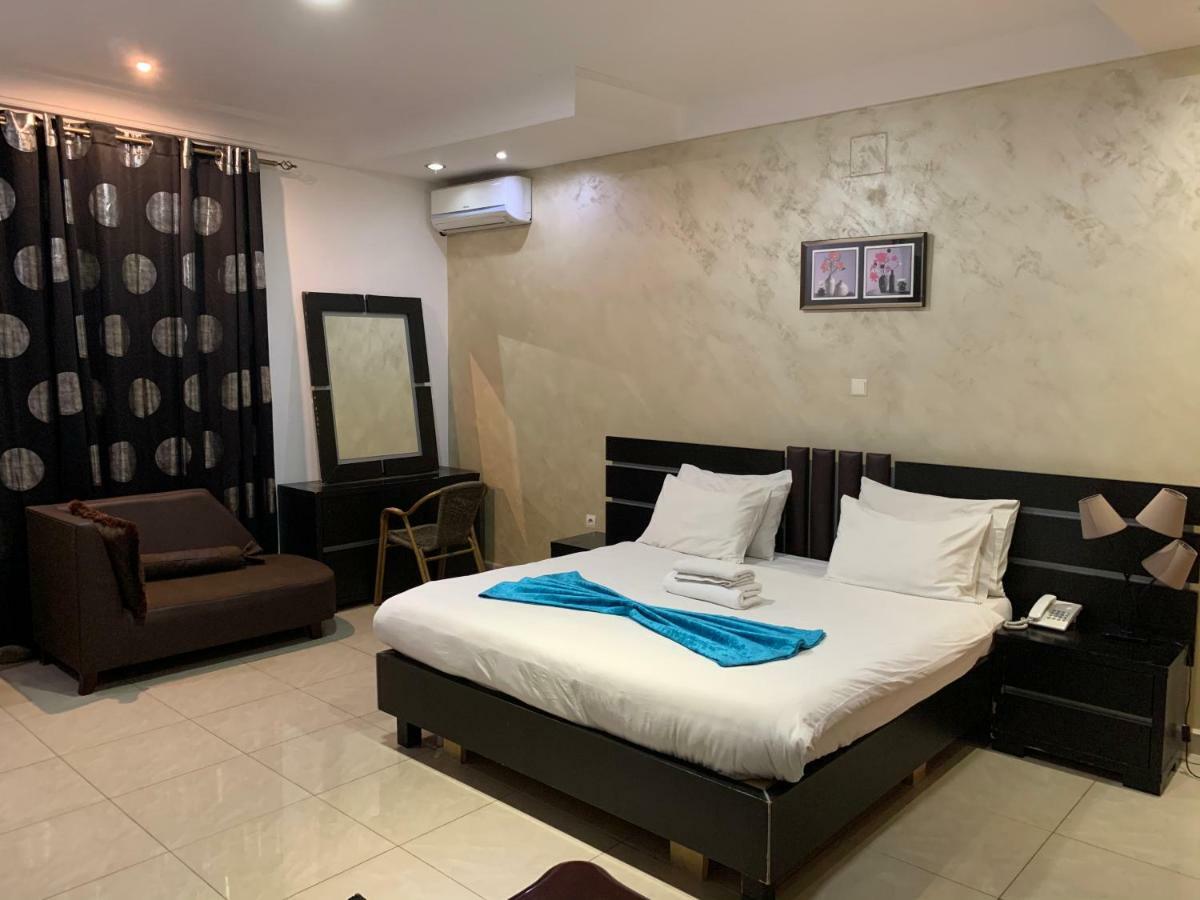 Class Hotel Brazzaville Exterior photo
