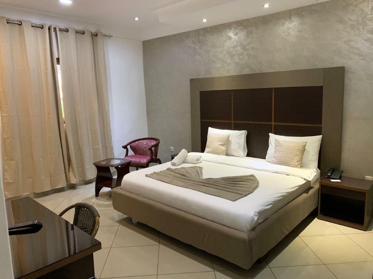Class Hotel Brazzaville Exterior photo